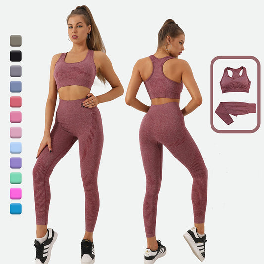 Image of a 2-piece seamless yoga set for women, featuring high-waist leggings and a crop top. Suitable for workout, sportswear, and fitness activities.